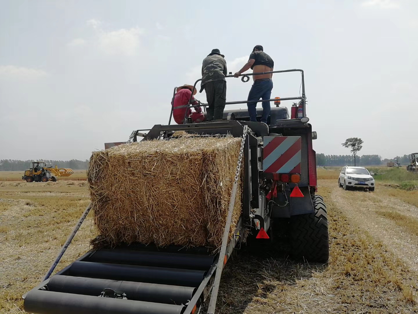 駿洋機械2020年安徽跨區(qū)保障服務(wù)現(xiàn)場